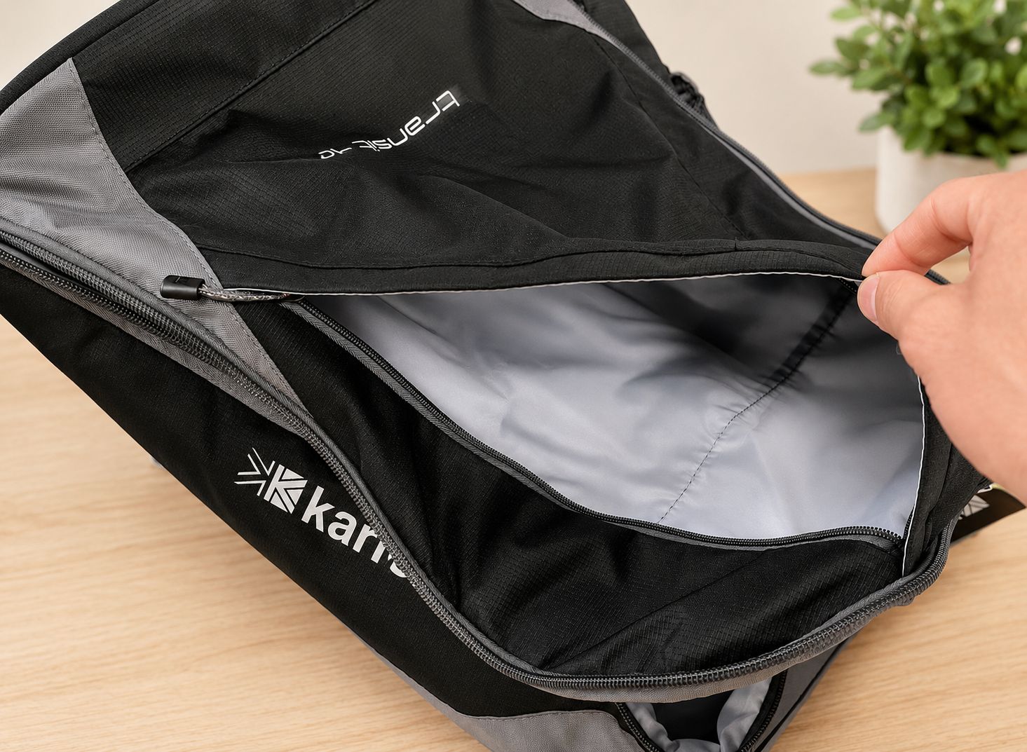 Overhead Cabin Trolley Backpack 55x40x20cm Karrimor Transit 40 Litre  2.5 Kg  Black/Grey