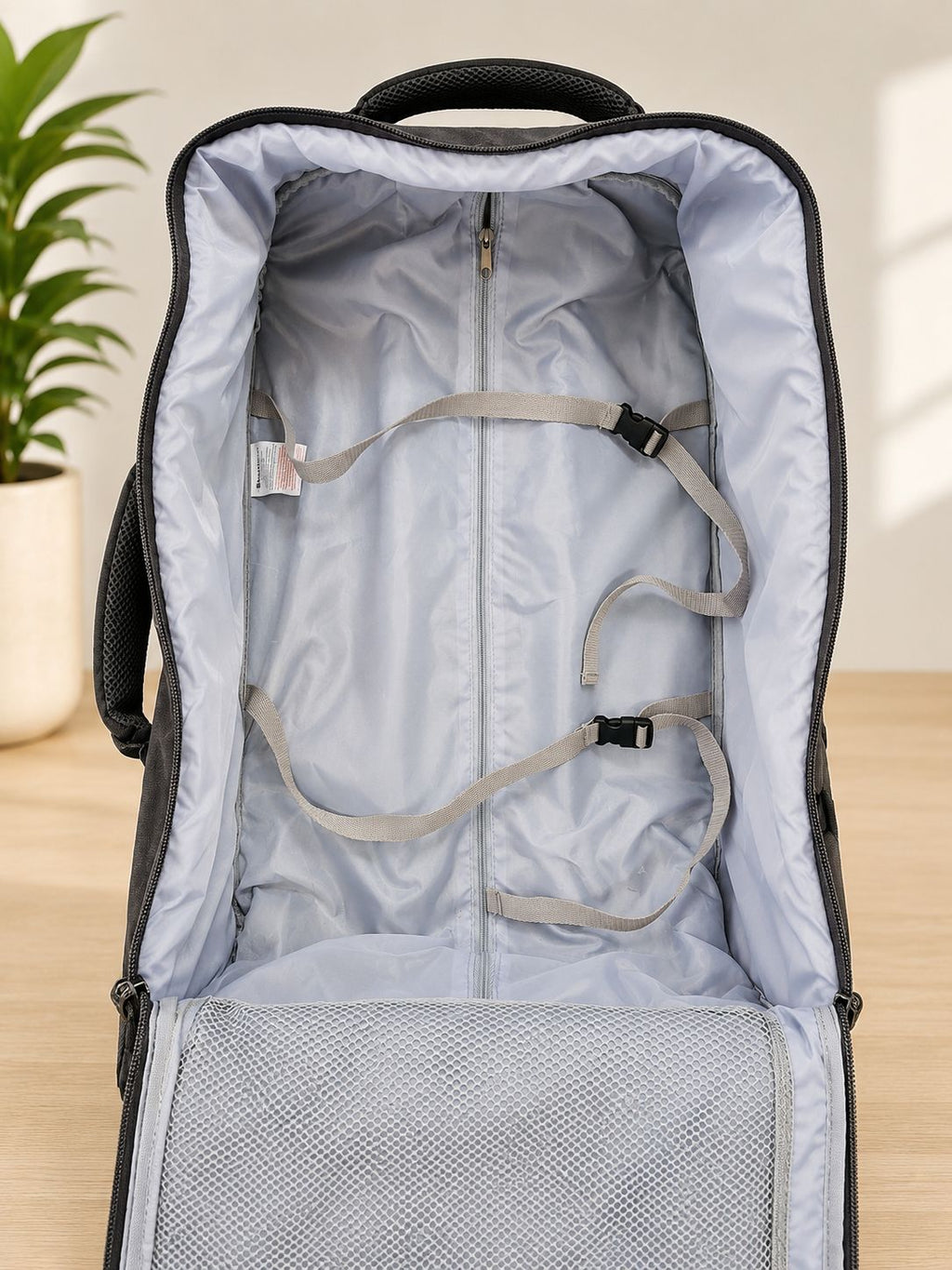 Overhead Cabin Trolley Backpack 55x40x20cm Karrimor Transit 40 Litre  2.5 Kg  Black/Grey